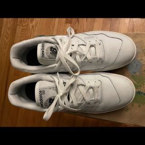 New balance 550 Worn twice. No box Mens white 11 minty just need a quick clean.
